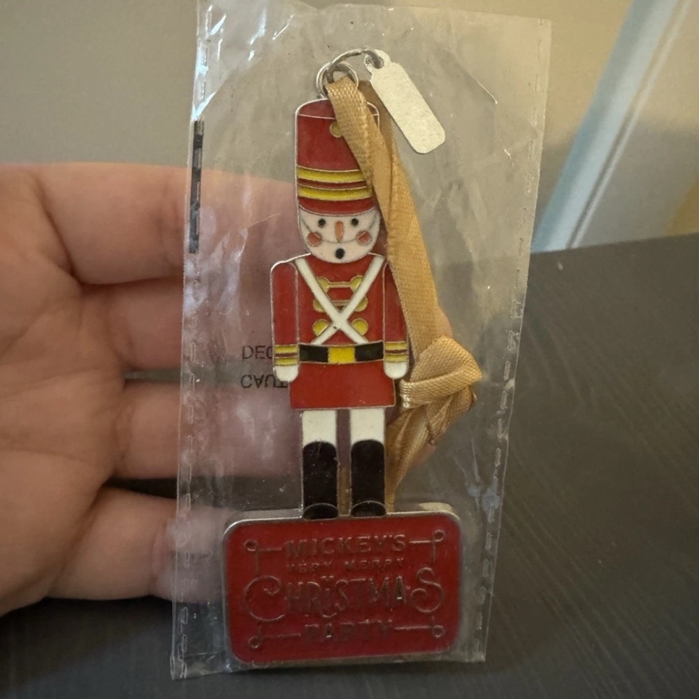 NEW Walt Disney 2023 Mickey’s Very Merry Christmas Party Toy Soldier Ornament